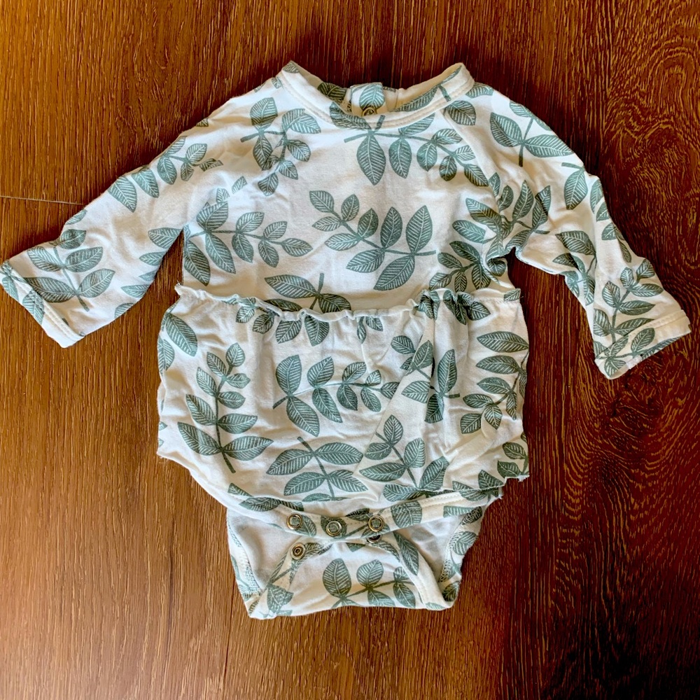 SpearmintLOVE Skirted Bodysuit Sage Fern Bamboo Newborn